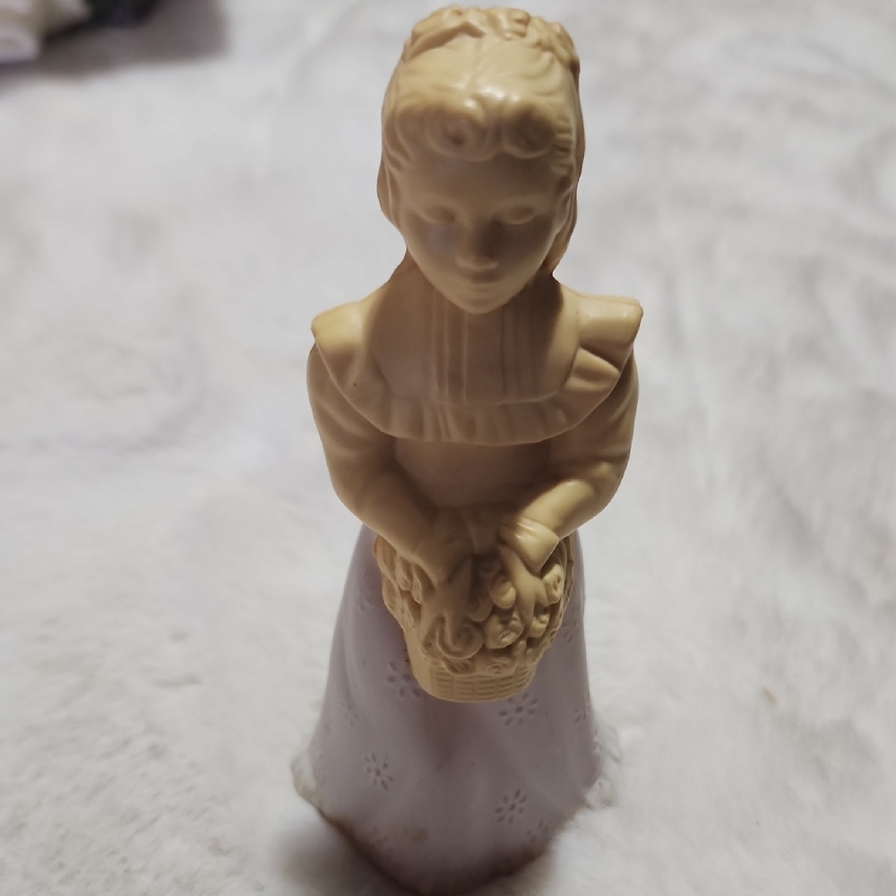 Elegant Tan and White Figurine -AVON SWEET HONESTY.